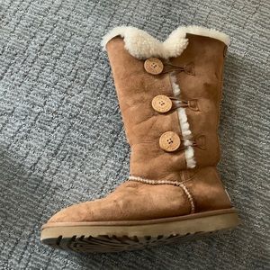 Bailey Button Chestnut Ugg- Tall